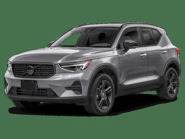 2026 VOLVO XC40