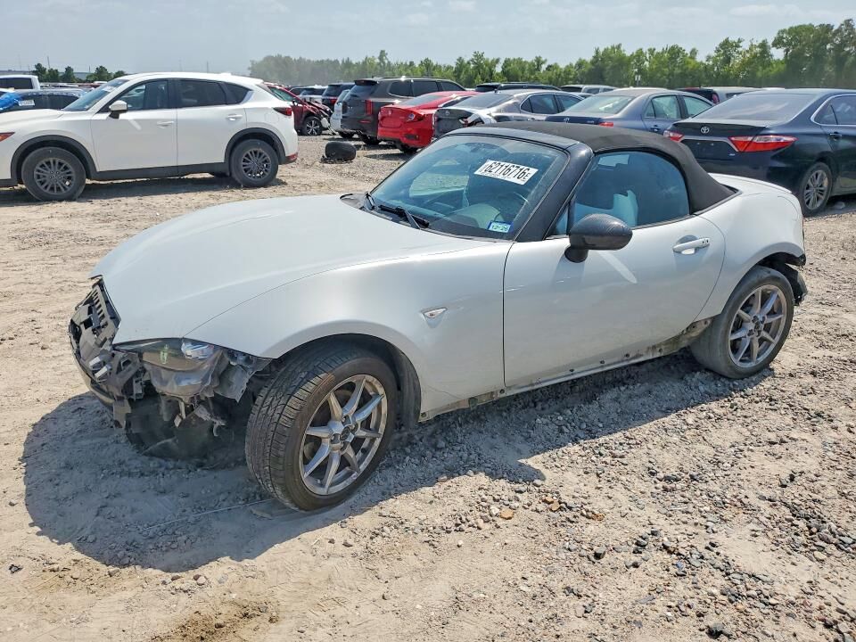 2017 MAZDA MX-5