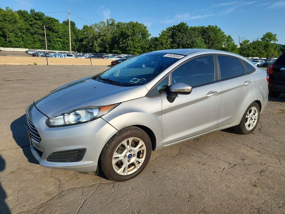2015 FORD Fiesta