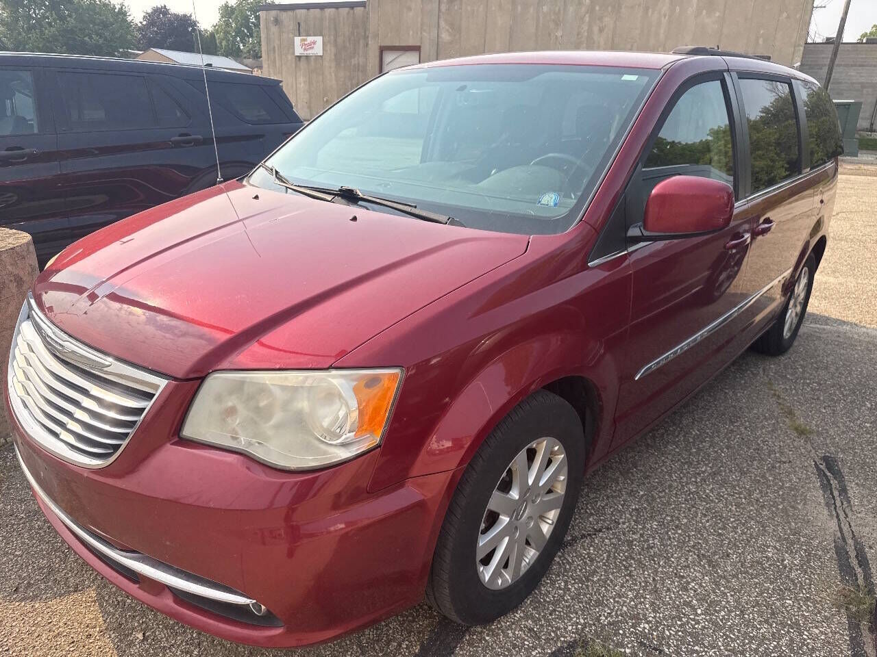 2014 CHRYSLER Town and Country