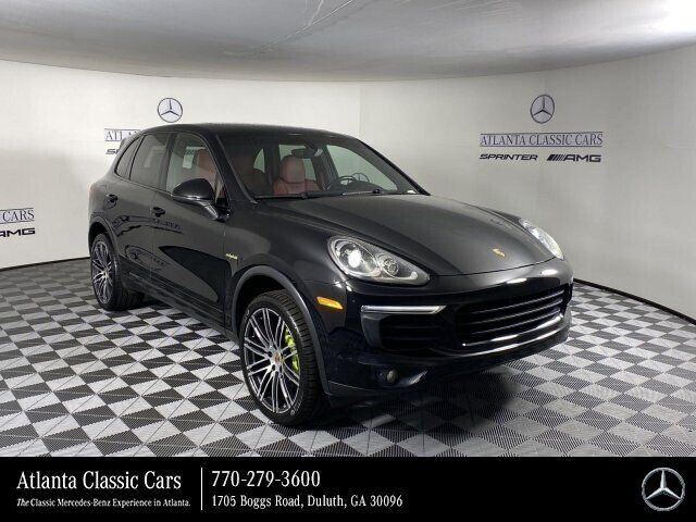 2016 PORSCHE Cayenne