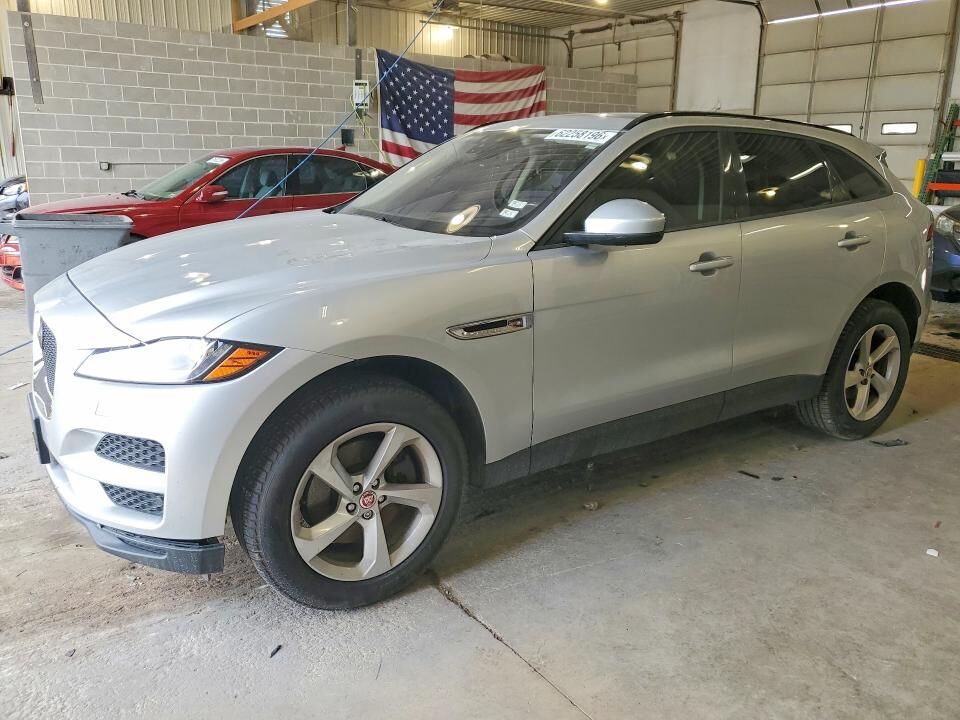 2017 JAGUAR F-Pace