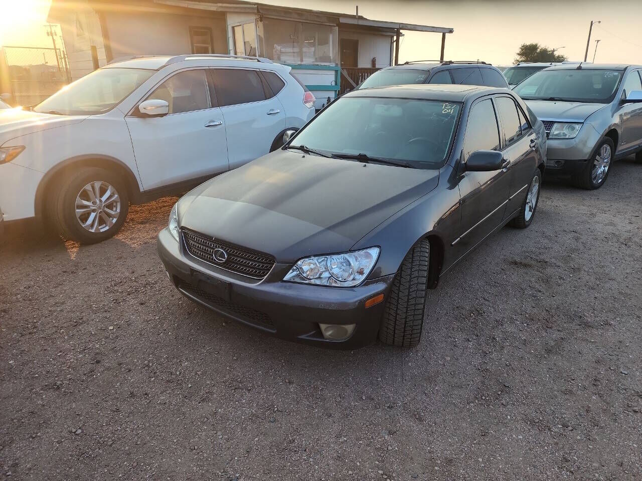 2004 LEXUS IS