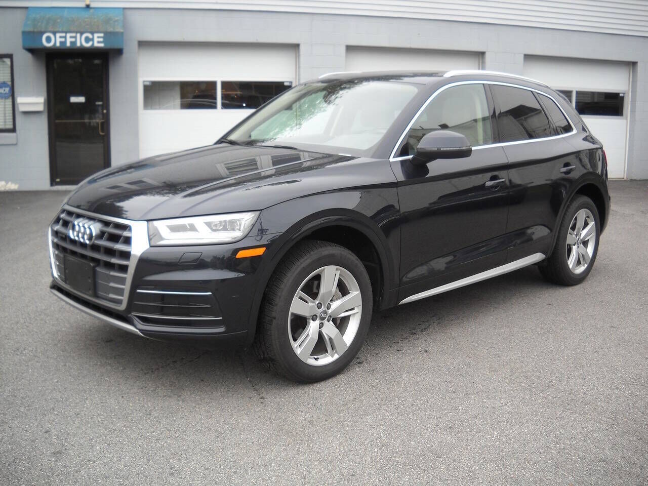 2018 AUDI Q5