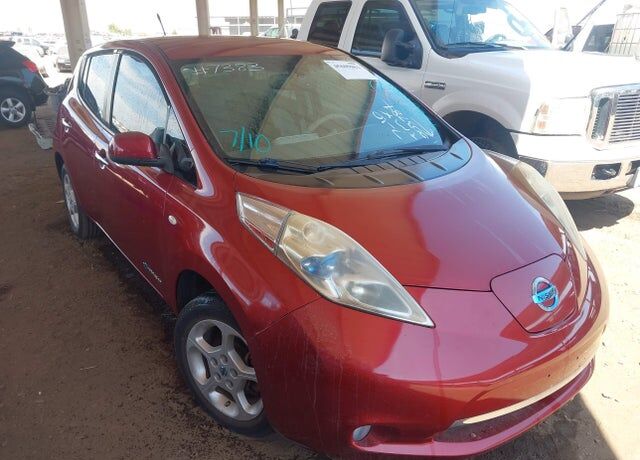 2011 NISSAN Leaf