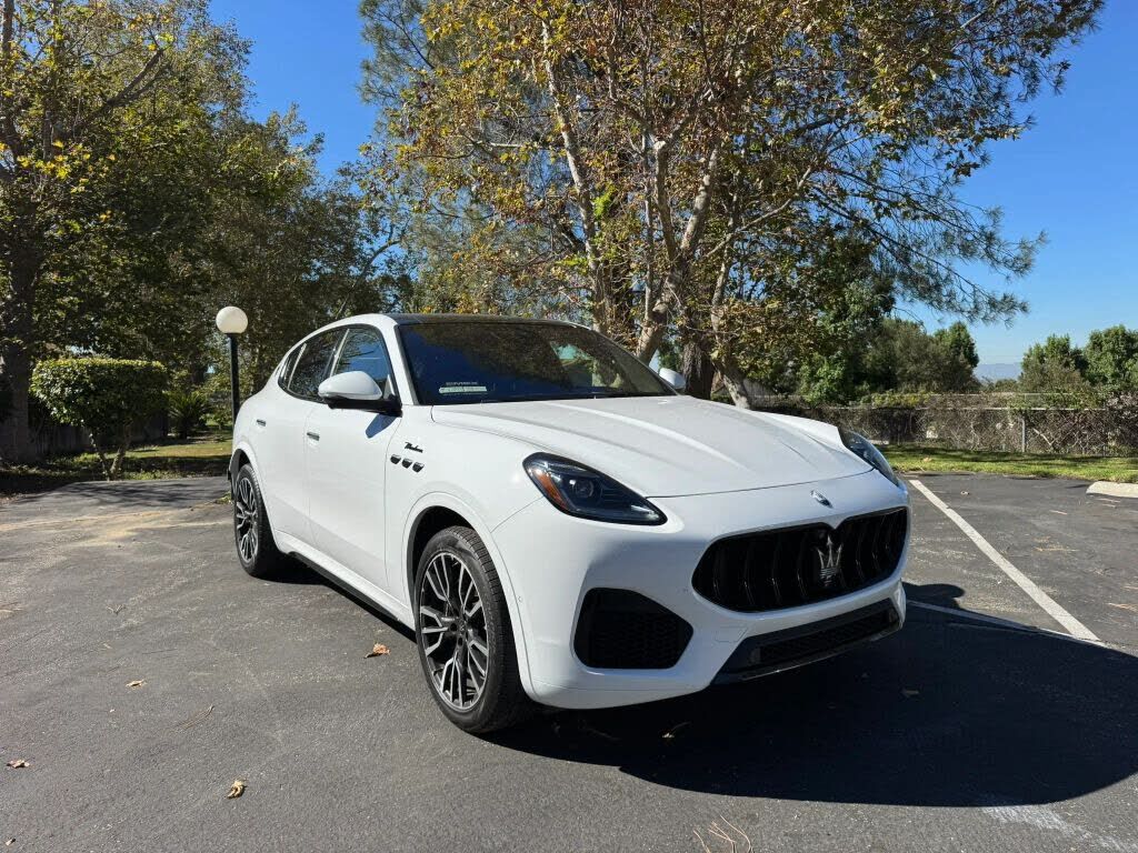 2023 MASERATI Grecale