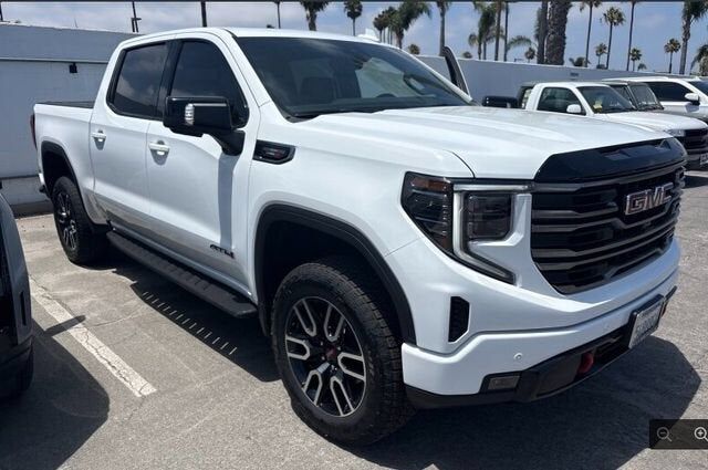 2025 GMC Sierra