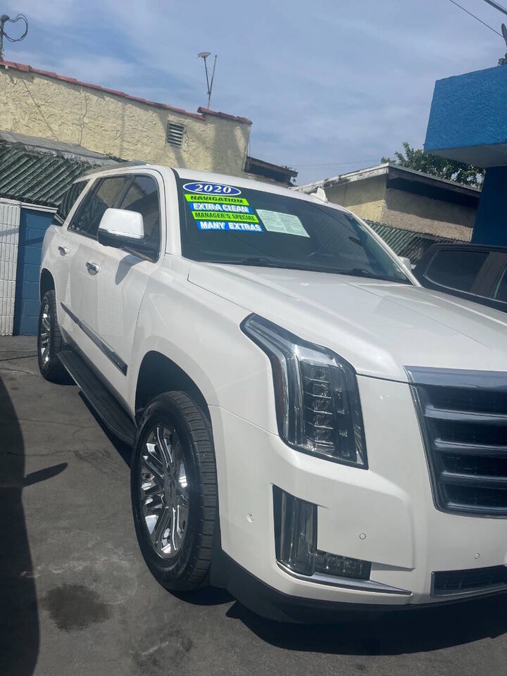 2020 CADILLAC Escalade