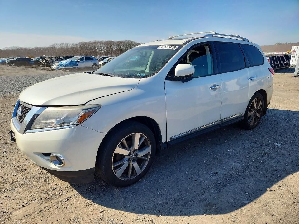 2015 NISSAN Pathfinder
