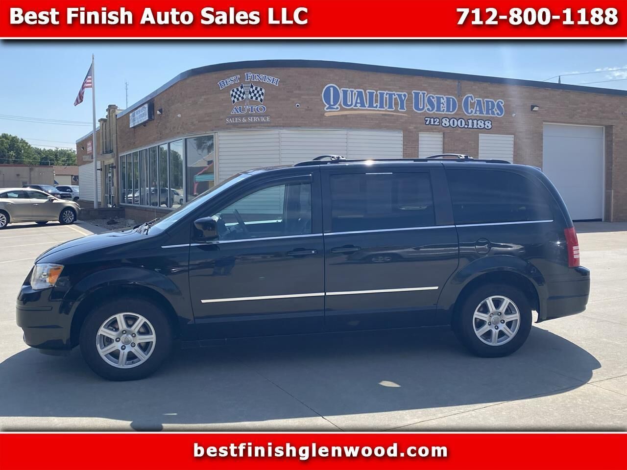 2010 CHRYSLER Town and Country