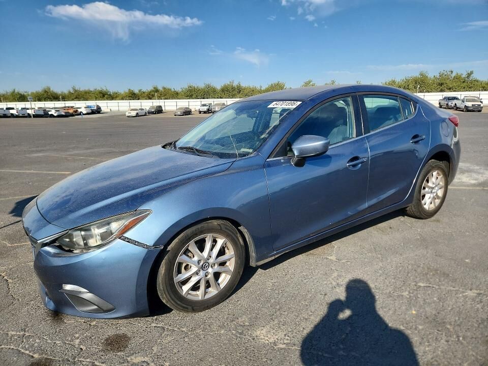 2016 MAZDA Mazda3