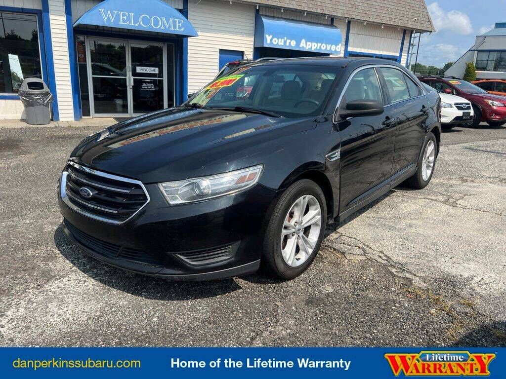 2015 FORD Taurus