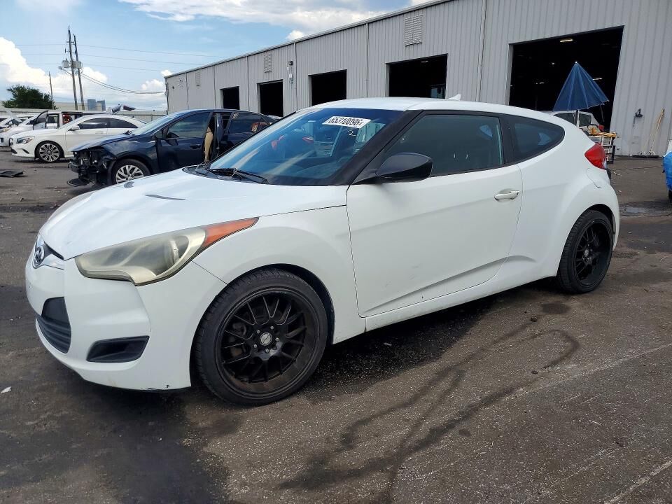 2014 HYUNDAI Veloster