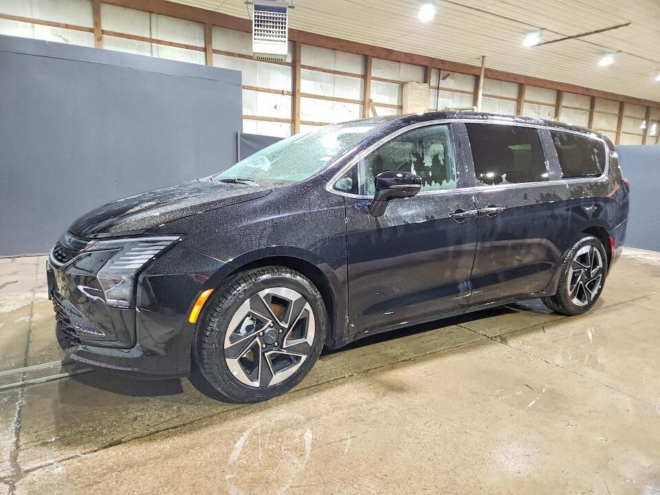 2027 CHRYSLER Pacifica