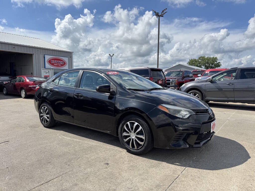 2016 TOYOTA Corolla