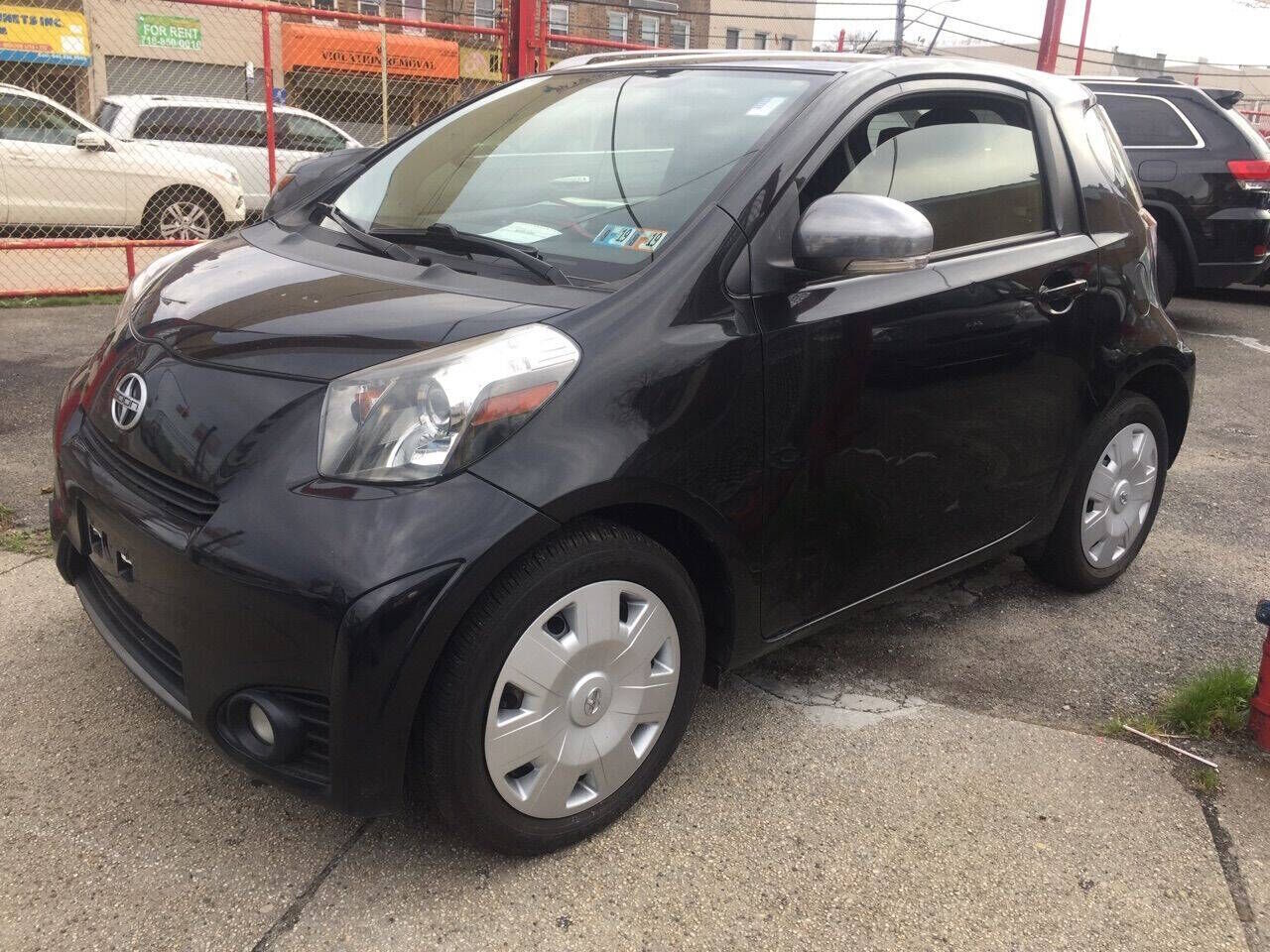 2014 TOYOTA Scion