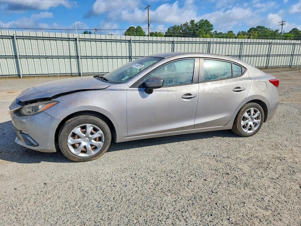 2015 MAZDA Mazda3