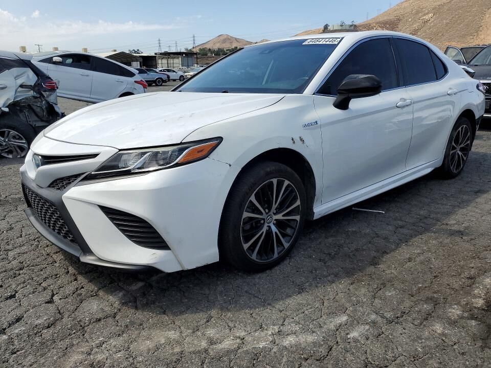 2020 TOYOTA Camry