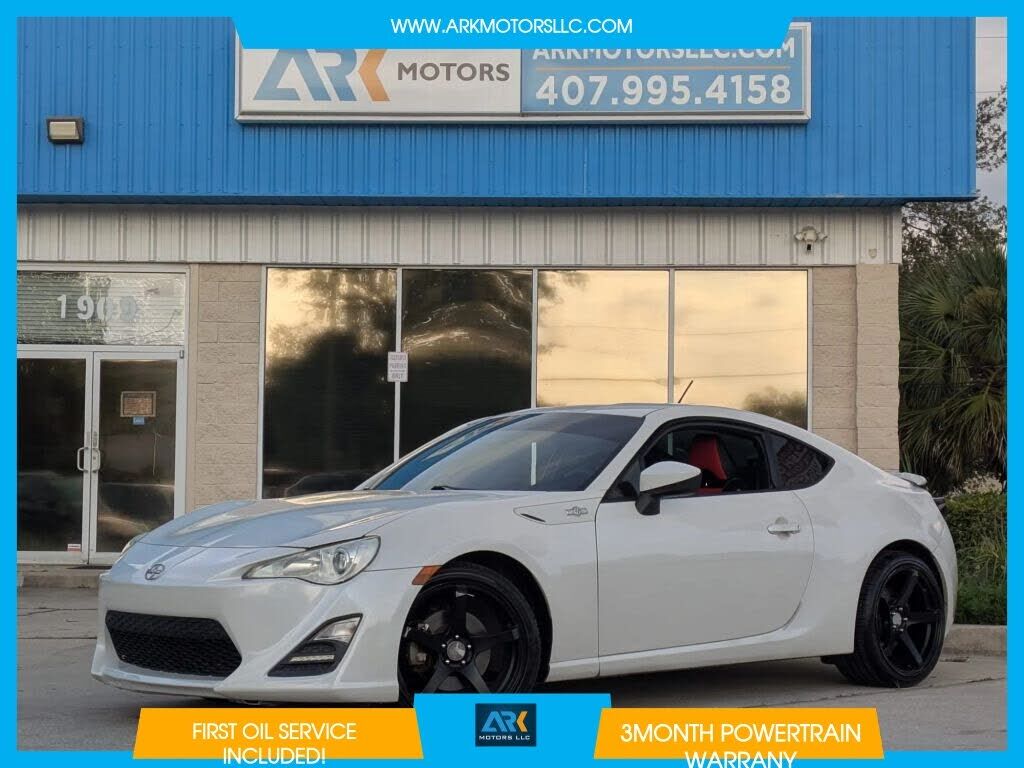 2014 TOYOTA Scion
