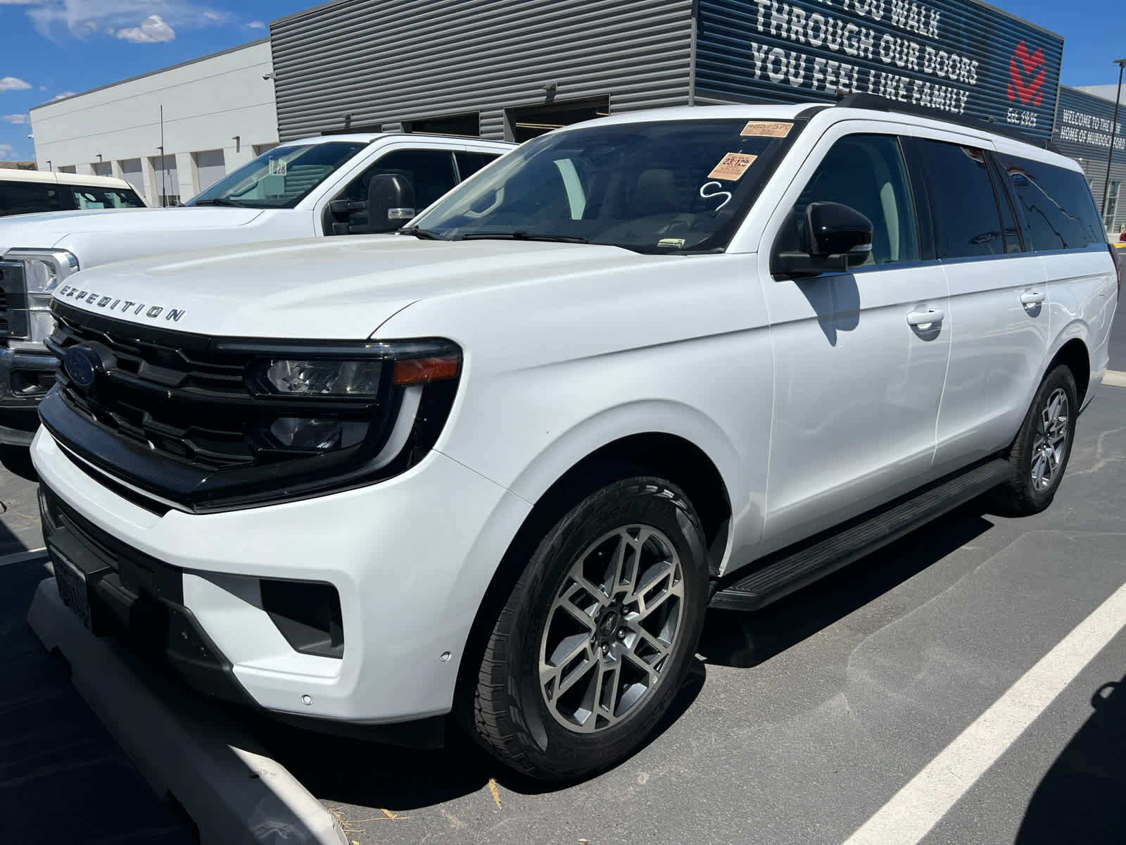 2025 FORD Expedition