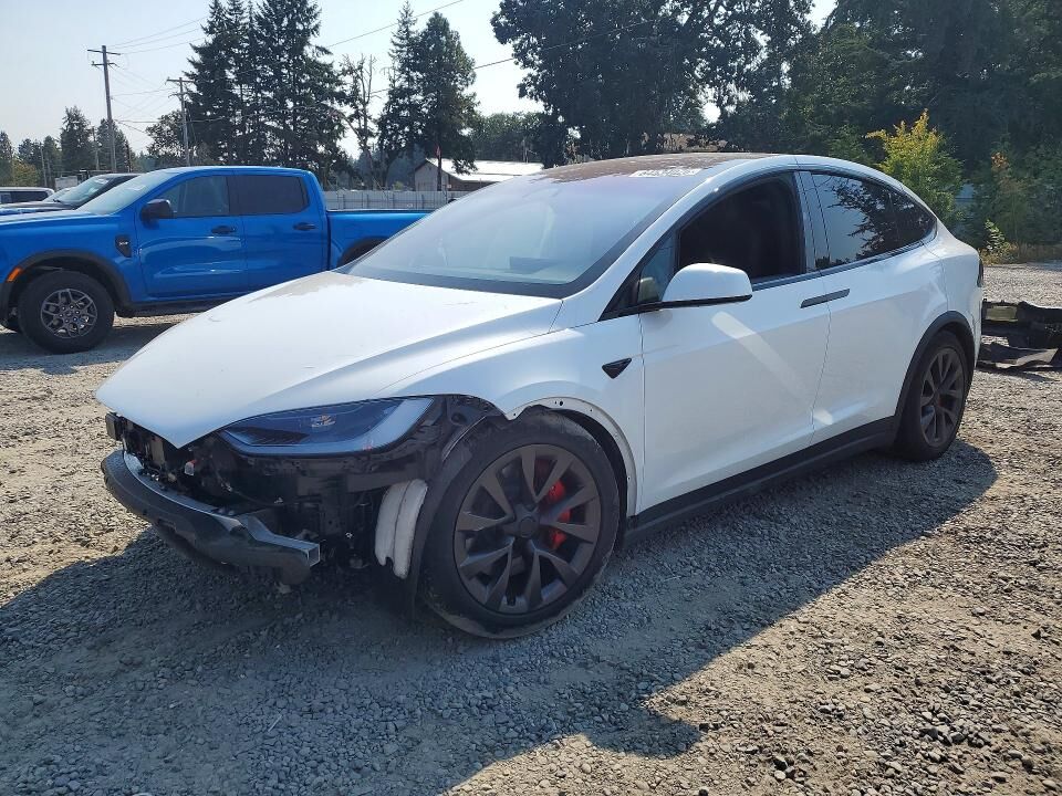 2024 TESLA Model X