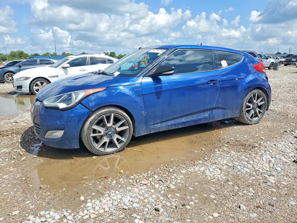 2016 HYUNDAI Veloster