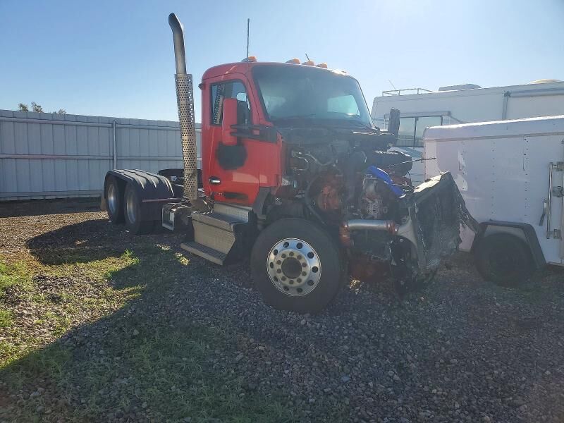2023 KENWORTH T680