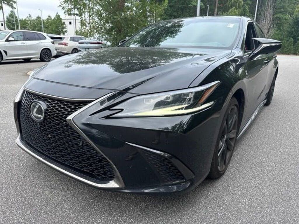 2023 LEXUS ES