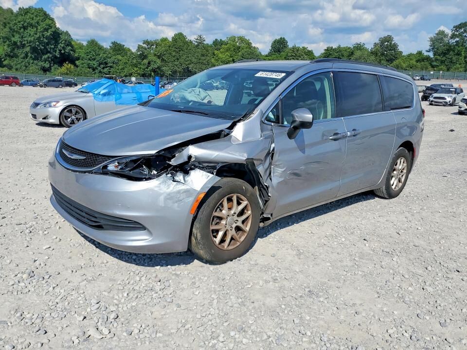2020 CHRYSLER Voyager