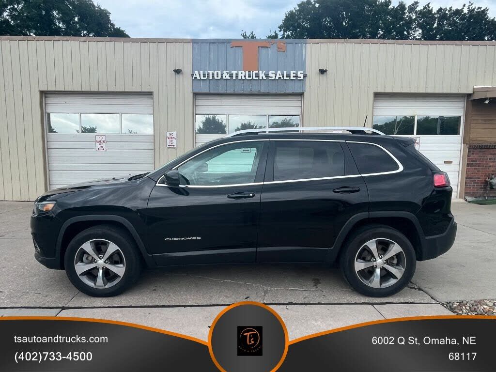 2019 JEEP Cherokee