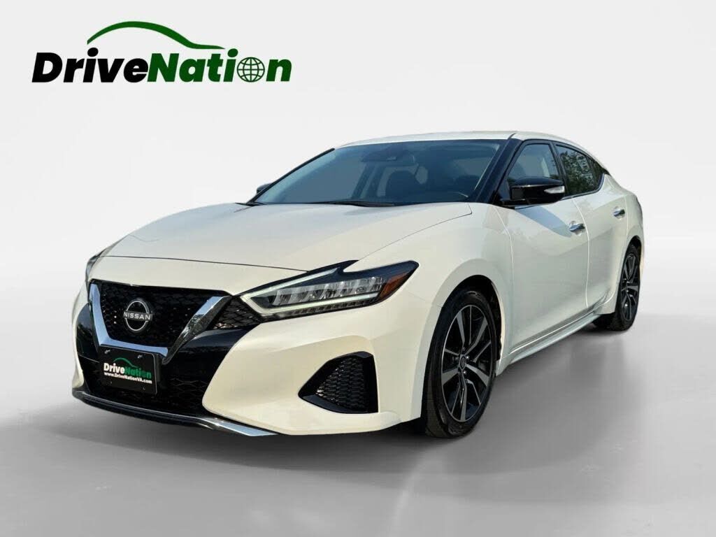 2023 NISSAN Maxima