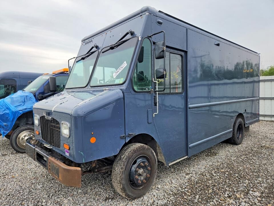 2020 FREIGHTLINER MT 45G Front Gasoline Engine Walk in Van Chassis