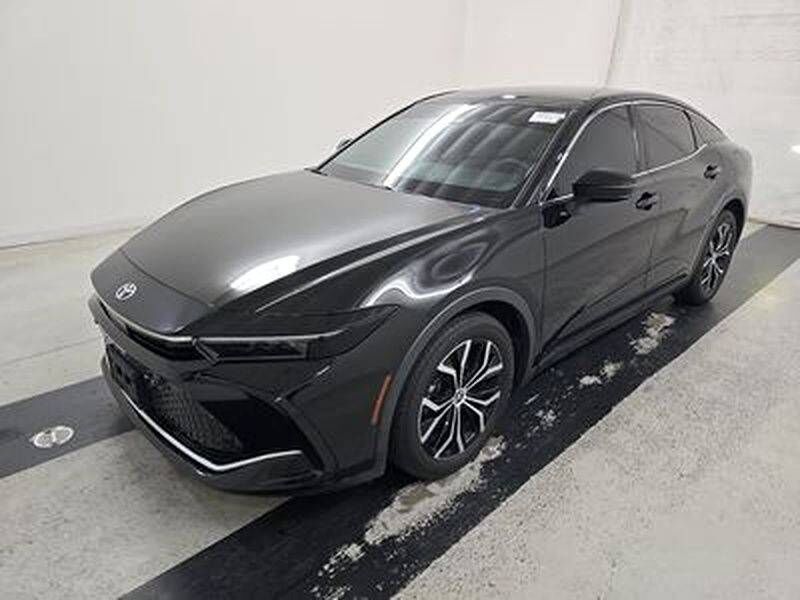 2023 TOYOTA CROWN