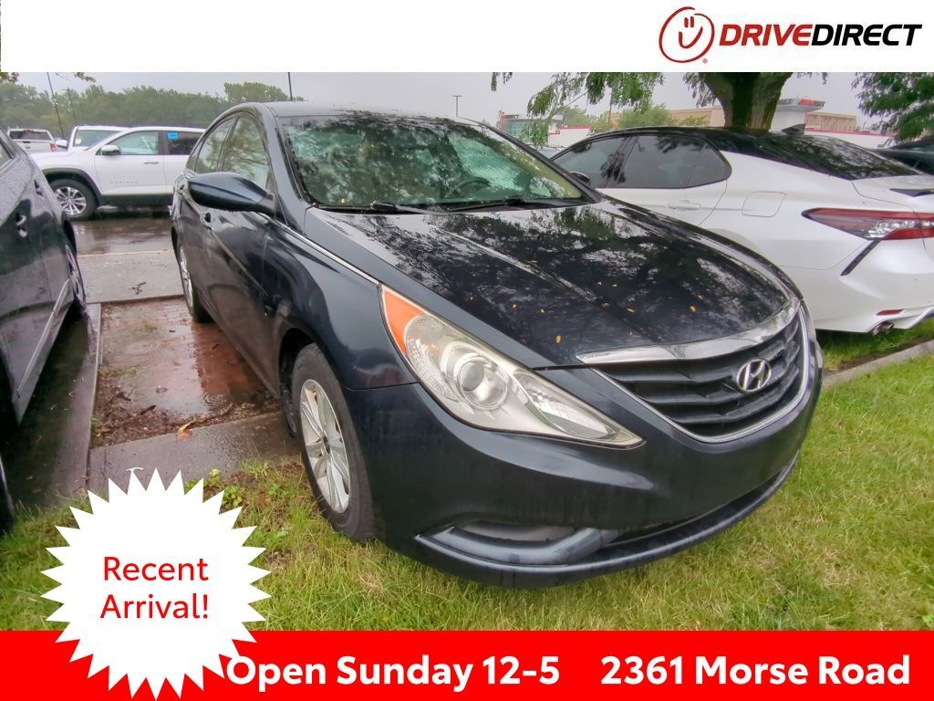 2012 HYUNDAI Sonata