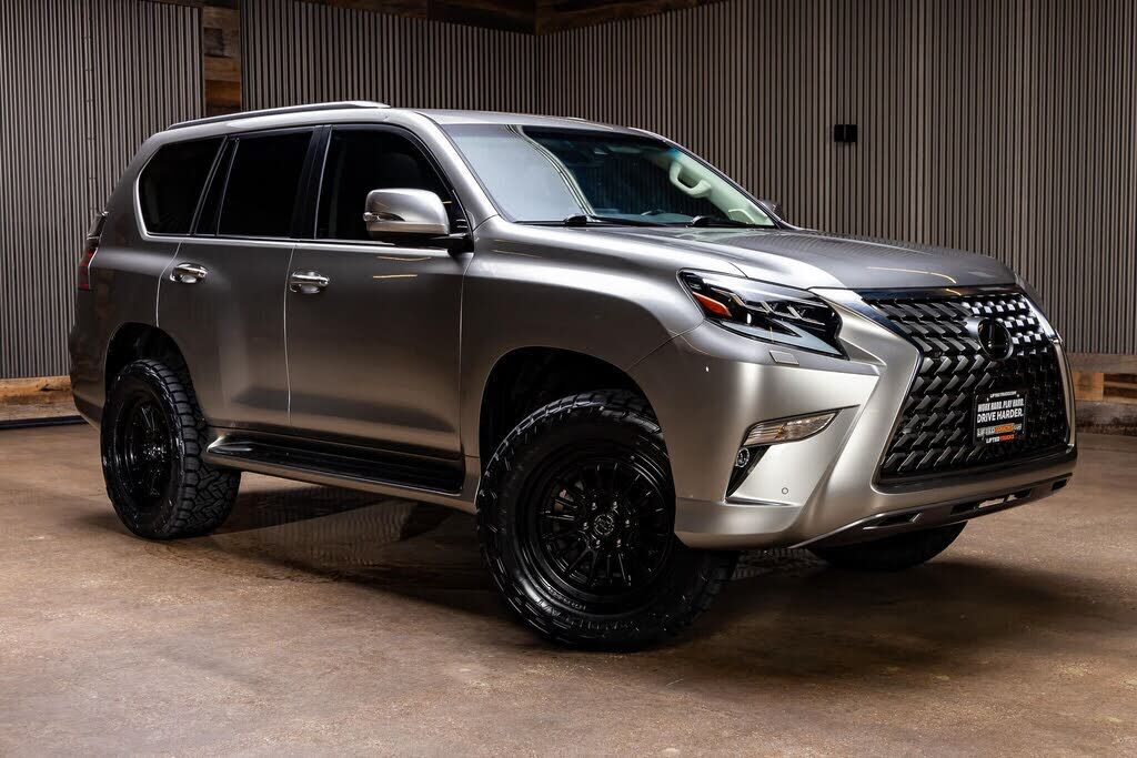 2023 LEXUS GX