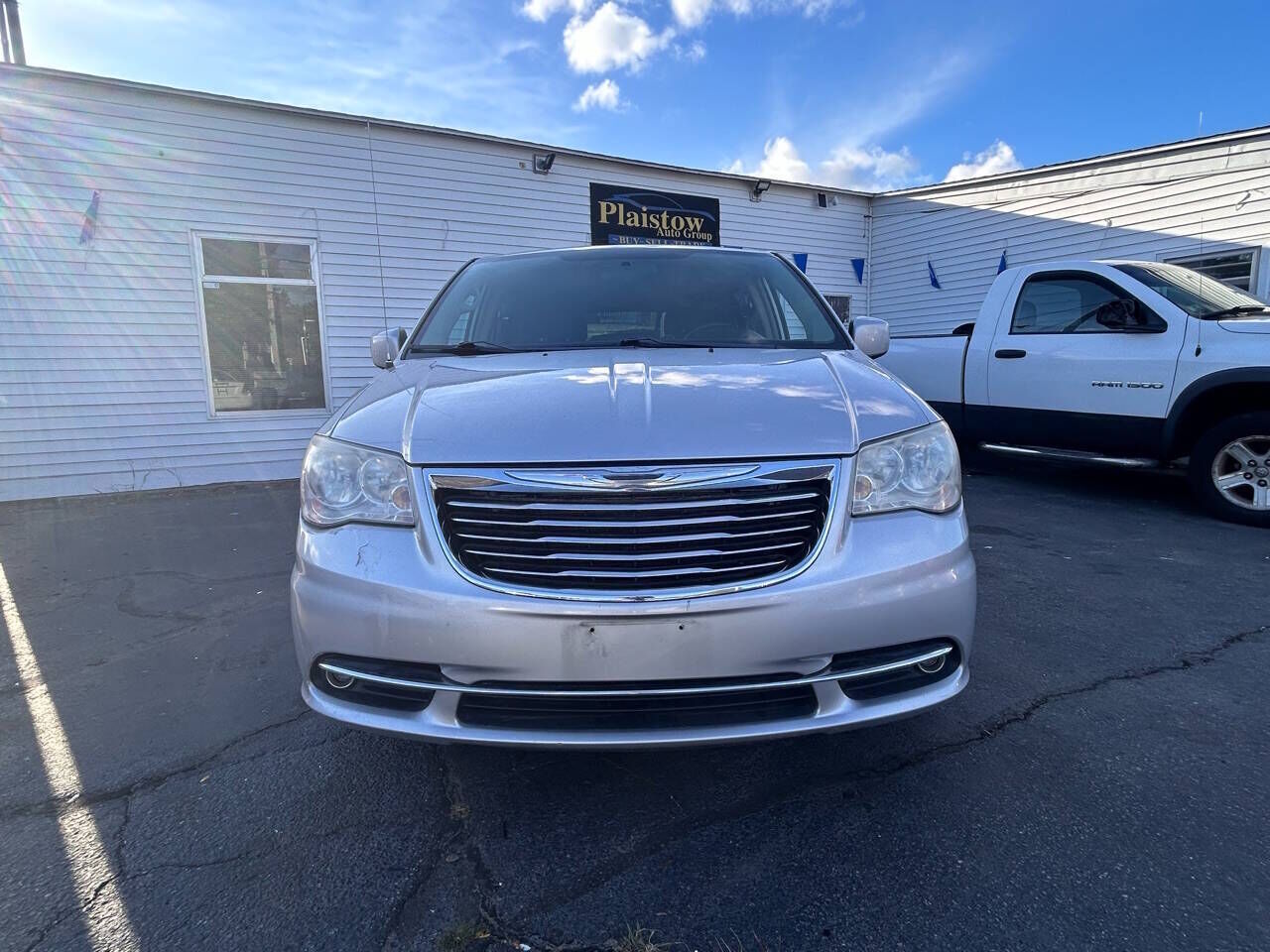 2011 CHRYSLER Town and Country