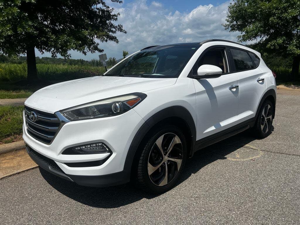2016 HYUNDAI Tucson