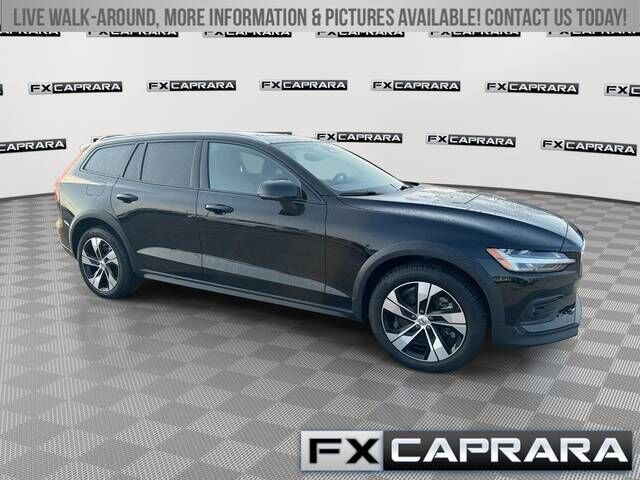2025 VOLVO V60CC