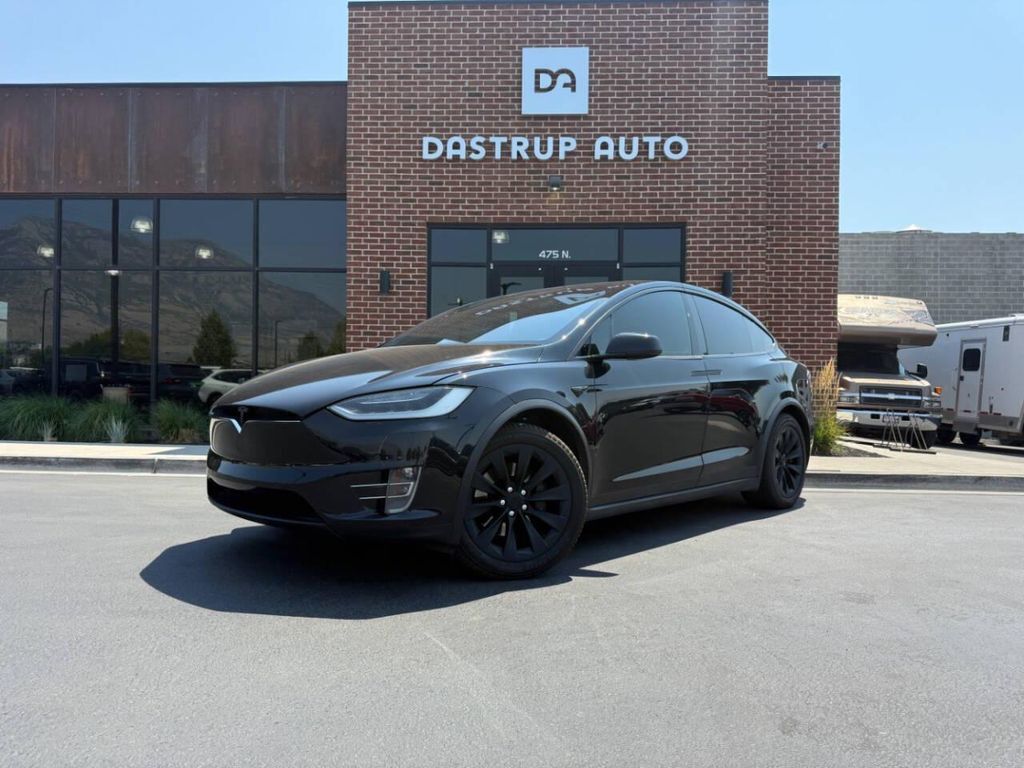 2017 TESLA Model X