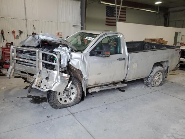 2018 CHEVROLET Silverado
