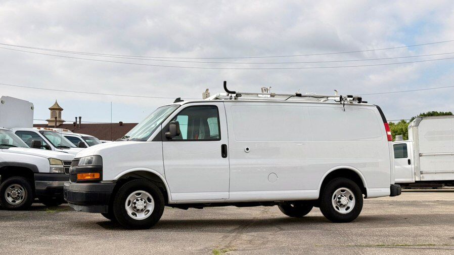 2018 CHEVROLET Express