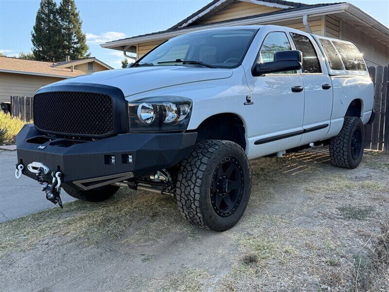 2008 DODGE Ram
