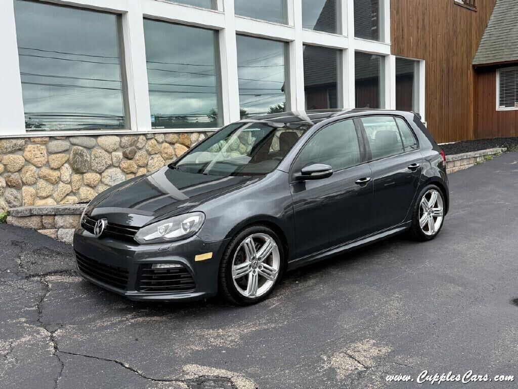2013 VOLKSWAGEN Golf R