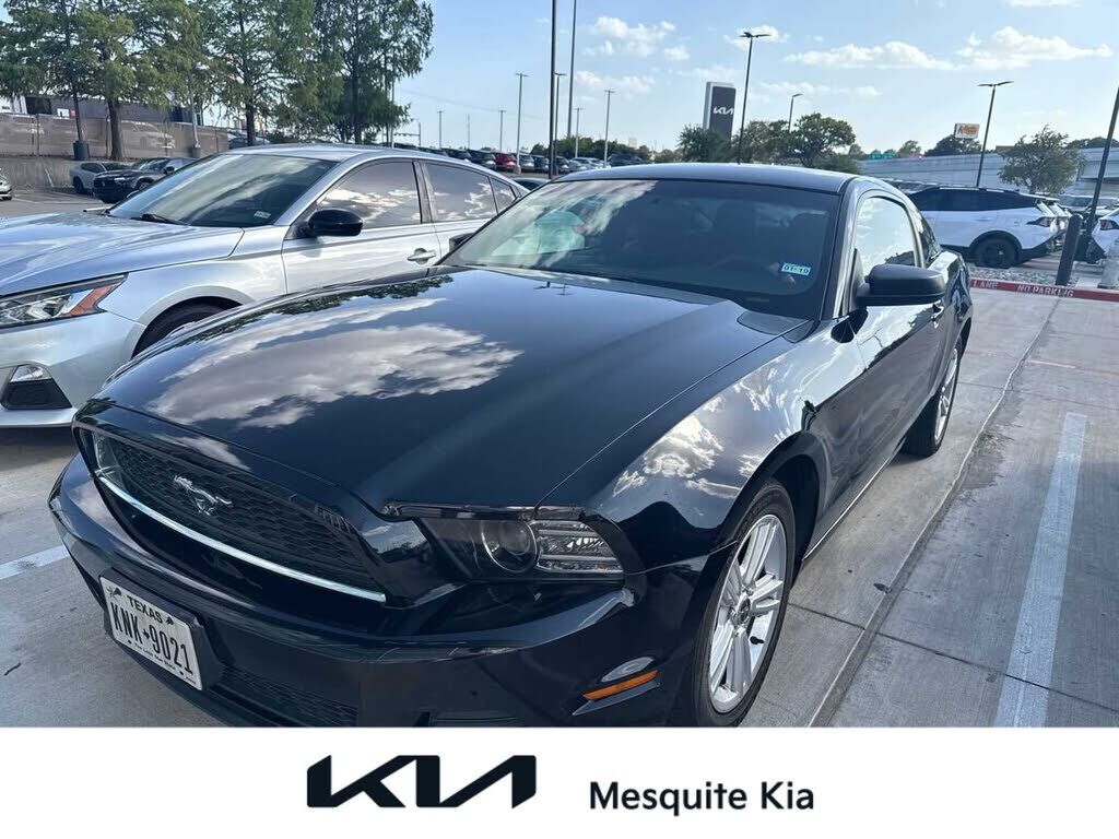 2014 FORD Mustang