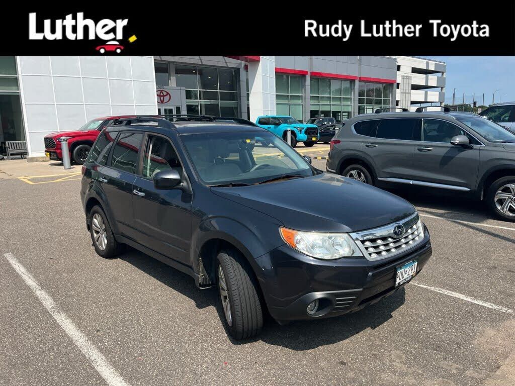 2013 SUBARU Forester