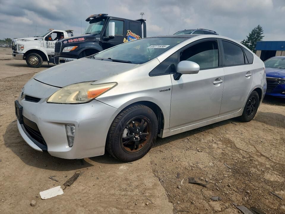 2013 TOYOTA PRIUS