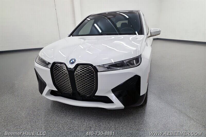 2023 BMW ix