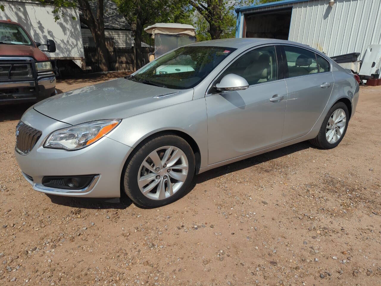 2016 BUICK Regal