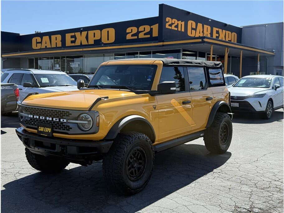 2021 FORD Bronco