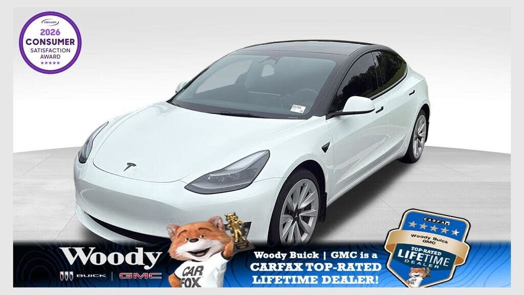 2022 TESLA Model 3